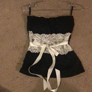 Black and white lace sleeveless top